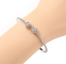 Fine Circle Pairs Of Heart Shape With Diamond Bracelets